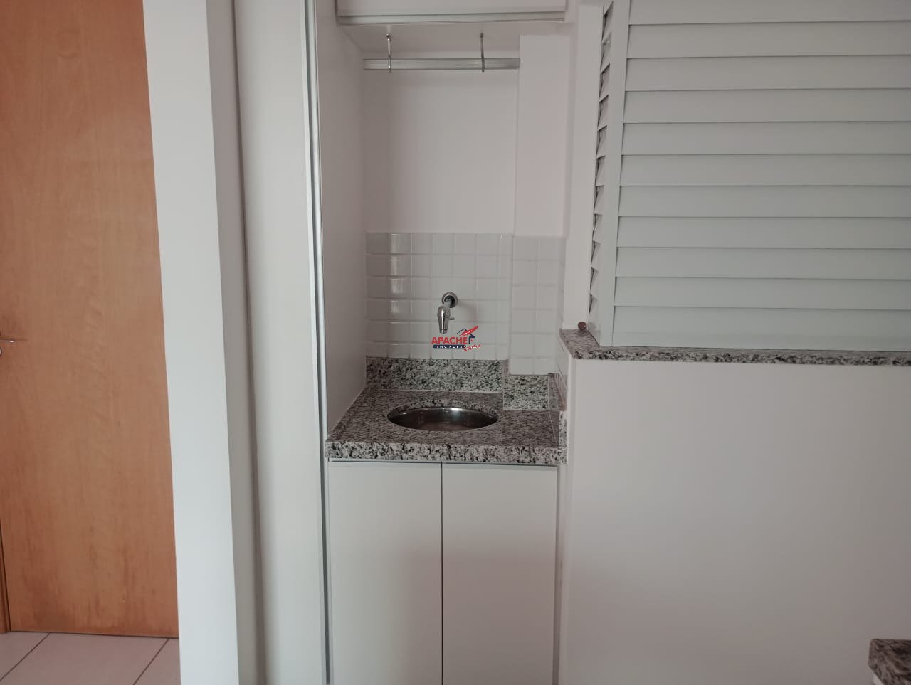 Imagem da propriedade ANP706 10
